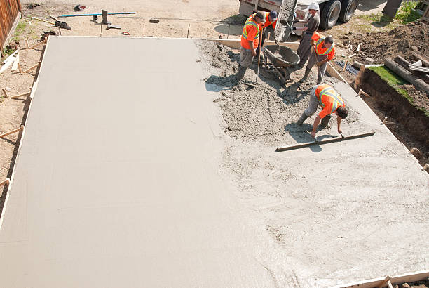 Best Concrete Driveway Installation  in Masontown, PA